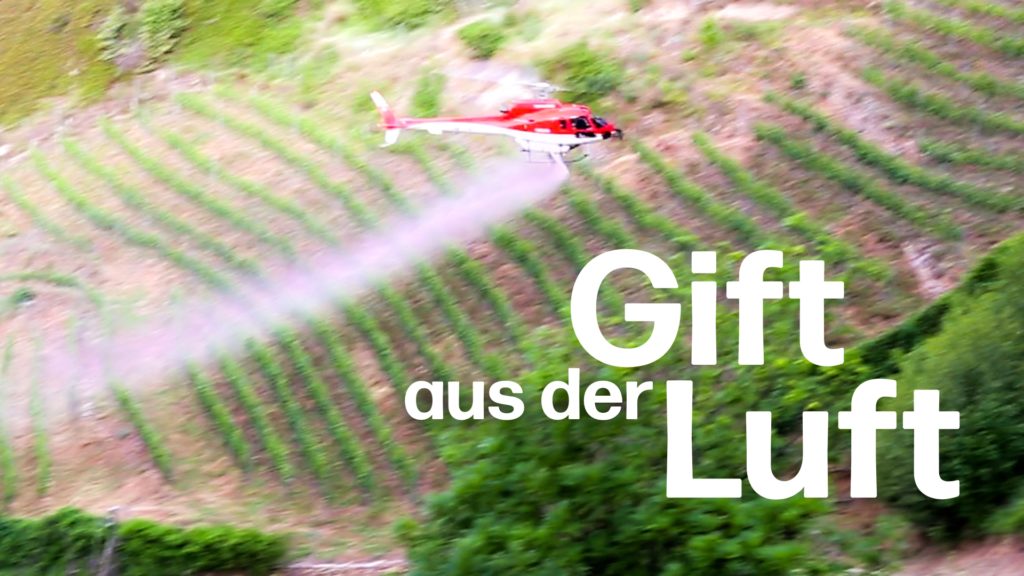 Gift aus der Luft: Sind Helikopter-Sprühflüge mit chemischen Pestiziden noch zeitgemäss?